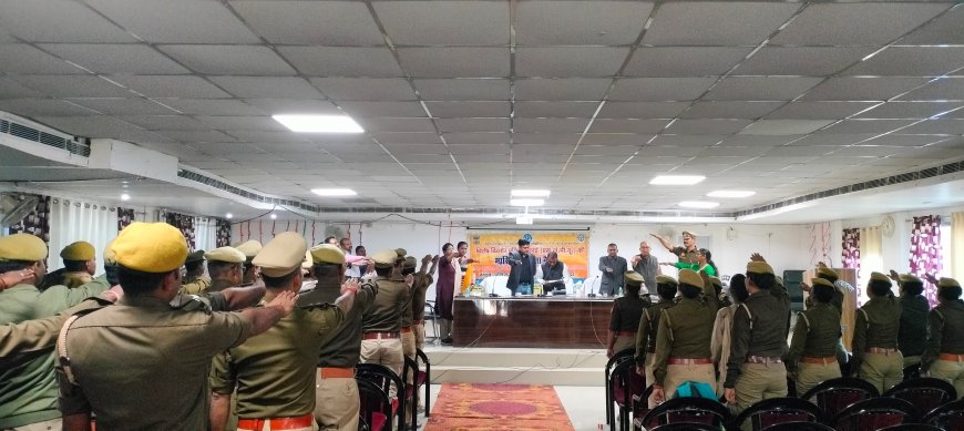 विशेष किशोर पुलिस इकाई की मासिक समीक्षा बैठक सम्पन्न