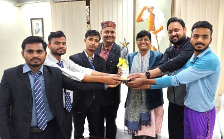 विश्वविद्यालय परिसर टीम को मिला तृतीय पुरस्कार