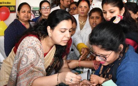 जिलाधिकारी ने विटामिन ए संपूर्ण कार्यक्रम का हुआ शुभारंभ