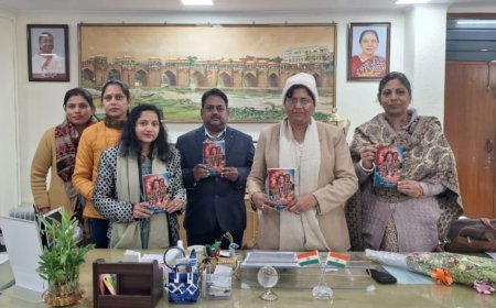 इंस्पायरिंग वुमन ऑफ इंडिया पुस्तक का कुलपति ने किया  विमोचन
