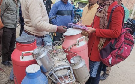 दूध विक्रेताओं पर खाद्य सुरक्षा विभाग द्वारा चलाया गया विशेष अभियान