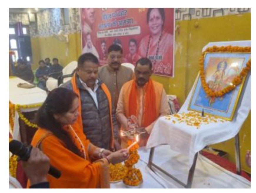 विद्यामंदिर ,गुरूकुल में पढ़ा लिखा बच्चा कभी आतंकवादी नहीं बन सकता--साध्वी प्राची 