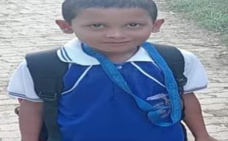 देवरिया में शौचालय की दीवार गिरी, मलबे में दबकर मासूम की मौत 