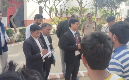 अपर जिला एवं सत्र न्यायाधीश/सचिव ने किया जिला कारागार देवरिया, का औचक निरीक्षण दिया आवश्यक दिशा-निर्देश