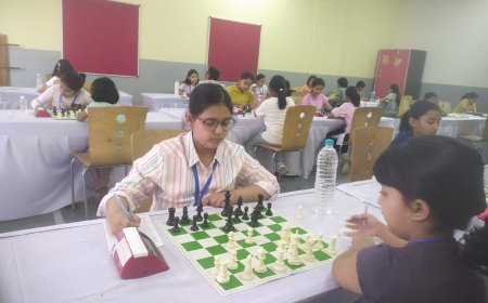 पहले ही टूर्नामेंट में अद्विका ढिल्लो की शानदार उपलब्धि, यूपी स्टेट चेस चैंपियनशिप के अंडर-9 वर्ग में पाया 5वां स्थान 