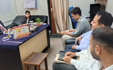 राष्ट्रीय लोक अदालत की सफलता के लिए समस्त तहसीलदार के साथ हुई प्री-ट्रॉयल बैठक