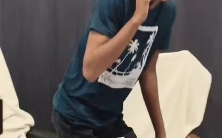 एस डी एम की कुर्सी पर बैठ युवक ने बनाई इंस्टाग्राम रील, वीडियो वायरल, जांच के आदेश