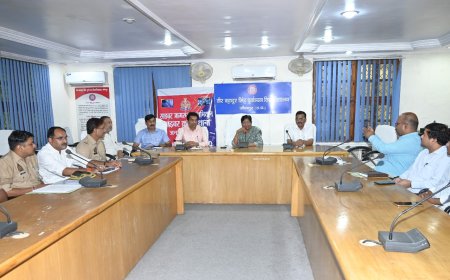 पूर्वांचल विश्वविद्यालय में साइबर अपराध जागरूकता कार्यक्रम का हुआ आयोजन