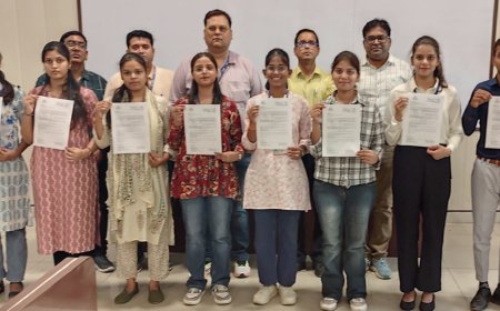 जुबिलेंट फूडवर्क्स लिमिटेड में पीयू के 10 छात्रों का चयन