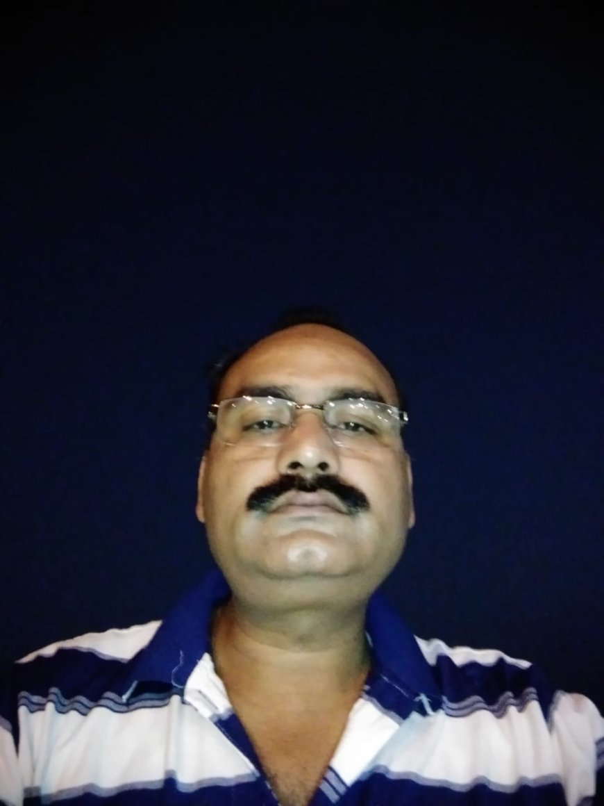 विद्यालय में सो रहे प्रबंधक की हत्या 