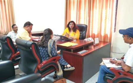 आरटीओ, प्रशासन ने की राजस्व एवं मण्डलीय समीक्षा बैठक