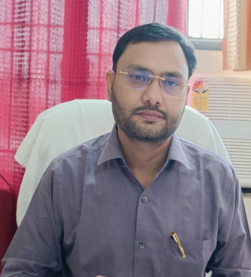 गोरखपुर में एडीएम प्रशासन ने किया पदभार ग्रहण