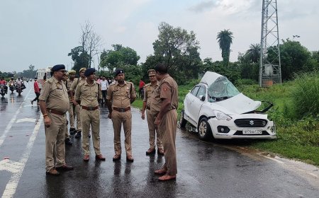 सड़क हादसे में मैनपुरी में एक ही परिवार के 5 लोगों की मौत, मासूम बच्ची घायल