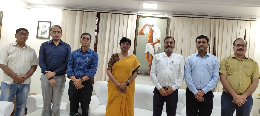 पूर्वाचल  विश्वविद्यालय में जिंदल सॉ लिमिटेड ने किया कैंपस प्लेसमेंट ड्राइव