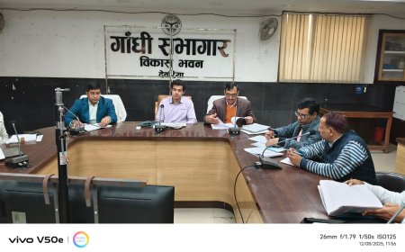 सीडीओ की अध्यक्षता में जनपद स्तरीय अनुश्रवण एवं मूल्यांकन की हुई बैठक