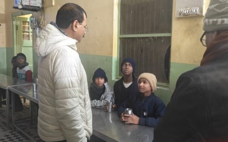 मुख्य विकास अधिकारी ने राजकीय बाल गृह का किया औचक निरीक्षण 