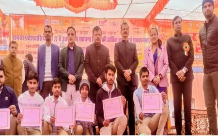 सभी छात्र छात्राओं के खाते में छात्रवृत्ति एवं शुल्क प्रतिपूर्ति की धनराशि जारी