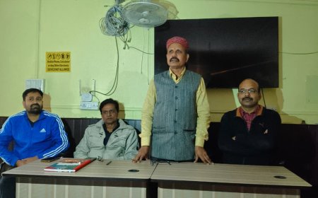 सत्ता के विरूद्ध सच बोलने का प्रतीक था हिक्की गजटः डॉ. सुनील 