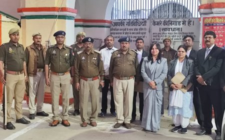 जिला कारागार गोरखपुर में बंदियों को मिली निःशुल्क विधिक सहायता की जानकारी