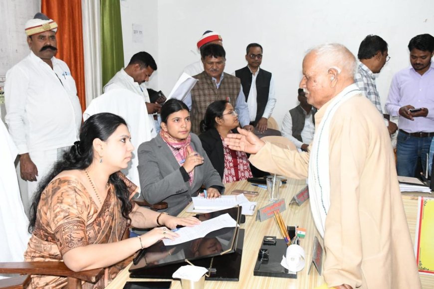 सम्पूर्ण समाधान दिवस में 93 में से 28 मामलों का हुआ मौके पर निस्तारण