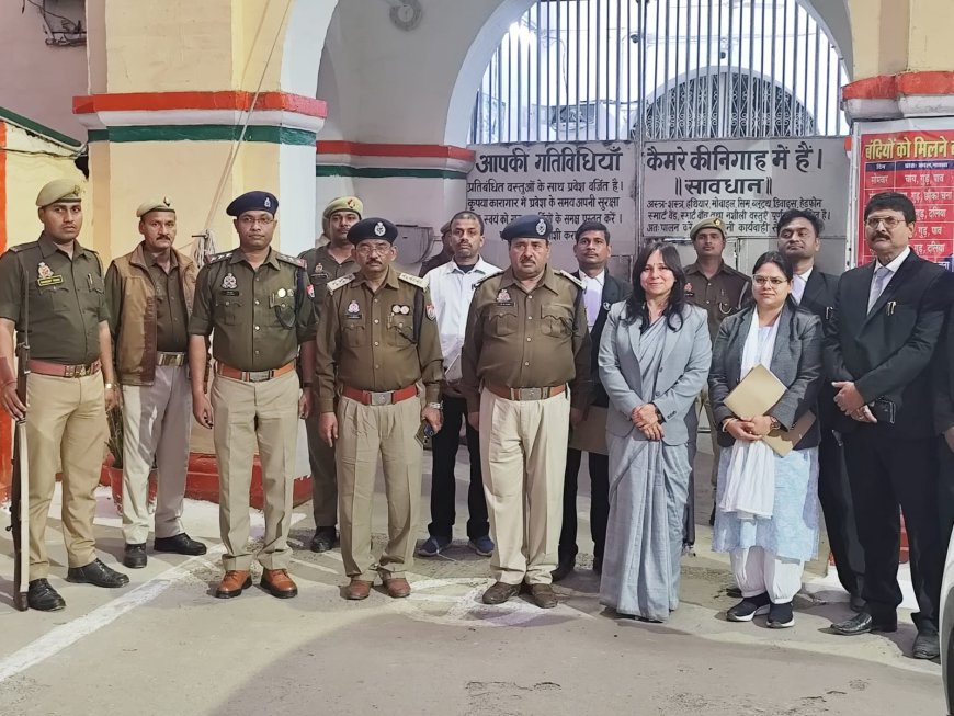 जिला कारागार गोरखपुर में बंदियों को मिली निःशुल्क विधिक सहायता की जानकारी