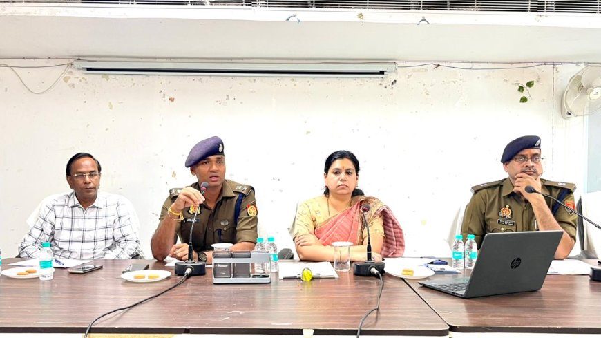 त्यौहारों को शांतिपूर्वक संपन्न कराए जाने के लिए पुलिस लाइन में पीस कमेटी की बैठक सम्पन्न 