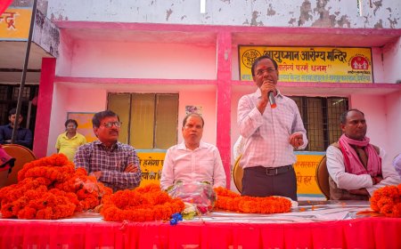 देवरिया में गर्भवतियों को मिलेगी अच्छी प्रसव सुविधाएं: सीएमओ 