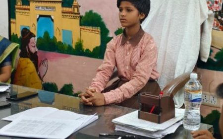 आकांक्षा बनी एक दिन की खंड शिक्षा अधिकारी