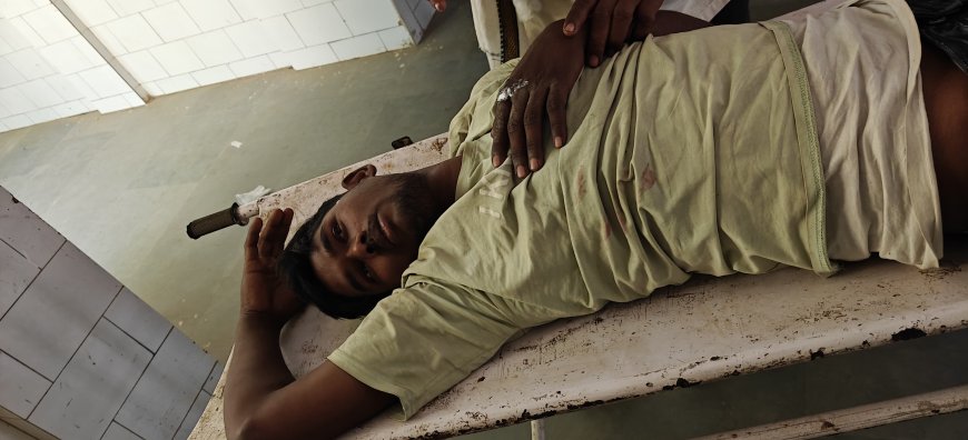 टेंट में करंट लगने से युवक झुलसा, सीएचसी में भर्ती