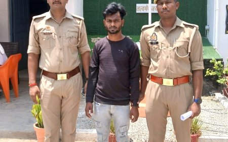 सलेमपुर पुलिस टीम ने 25 हजार के इनामिया अभियुक्त को किया गिरफ्तार