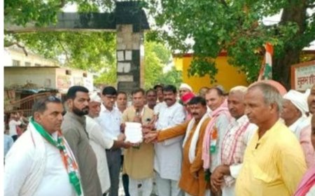 बढ़ती महंगाई के खिलाफ कांग्रेस का सलेमपुर में प्रदर्शन 
