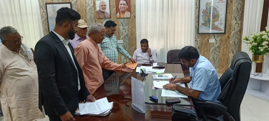 जनसुनवाई में डीएम ने सुनी फरियादियों की समस्याएं, अधिकारियों को दिए त्वरित निस्तारण के निर्देश