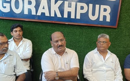 व्हाट्सएप ग्रुप में फर्जी आरोप लगाने का मामला गरमाया, व्यापारी ने किया खंडन, मानहानि का मुकदमा दर्ज कराने की दी चेतावनी