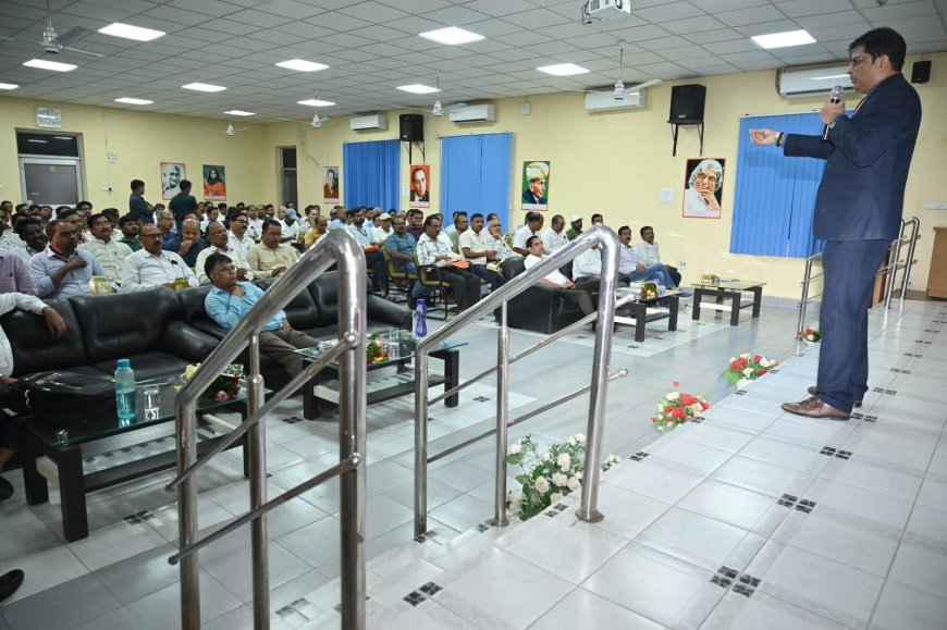 बरेका में वित्तीय प्रबंधन एवं साइबर सुरक्षा पर जागरूकता कार्यशाला का आयोजन