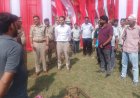 देवरिया जिलाधिकारी व पुलिस अधीक्षक ने किया दुर्गा पूजा पंडालों और मूर्ति विसर्जन घाट का निरीक्षण, सुरक्षा व्यवस्था दुरुस्त रखने के दिए निर्देश